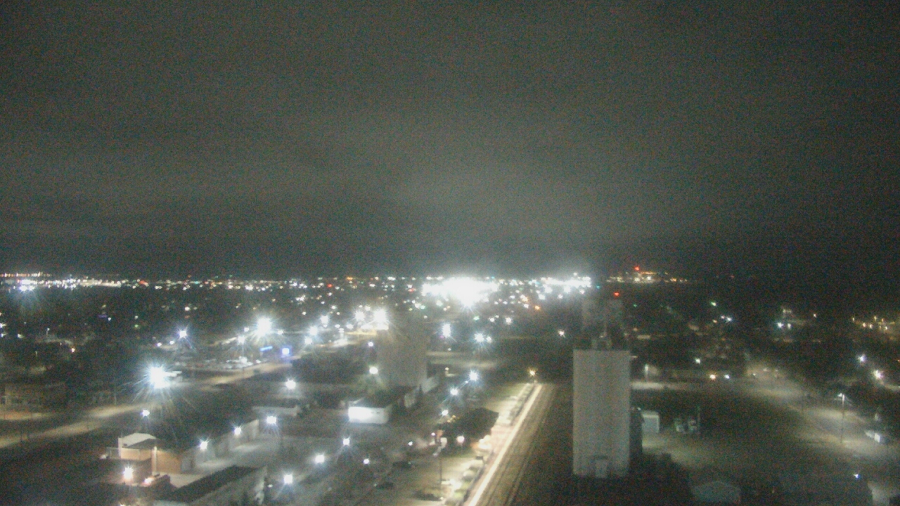 Thumbnail for current weather camera view from Garden City Coop Inc - city center in Garden City, Kansas