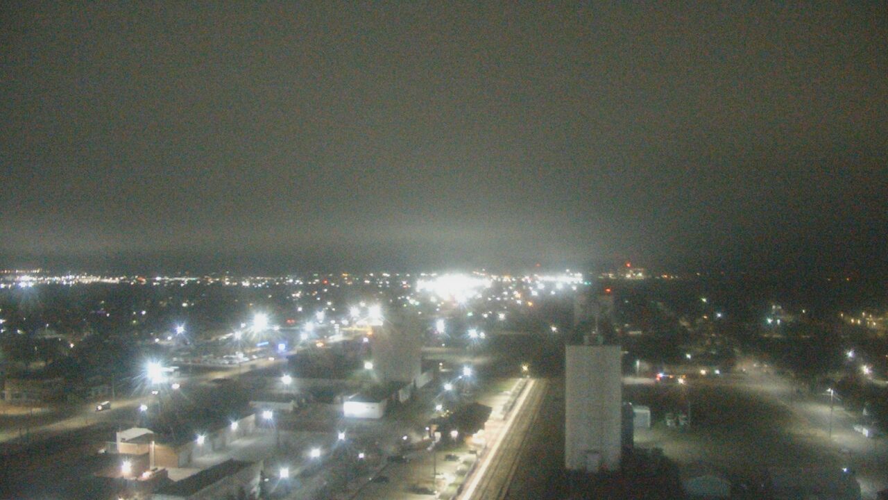 Thumbnail for current weather camera view from Garden City Coop Inc - city center in Garden City, Kansas