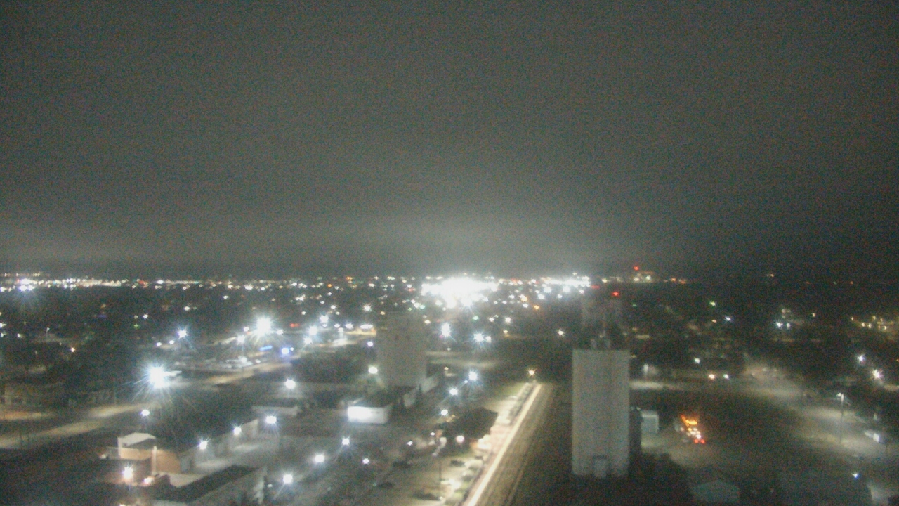 Thumbnail for current weather camera view from Garden City Coop Inc - city center in Garden City, Kansas