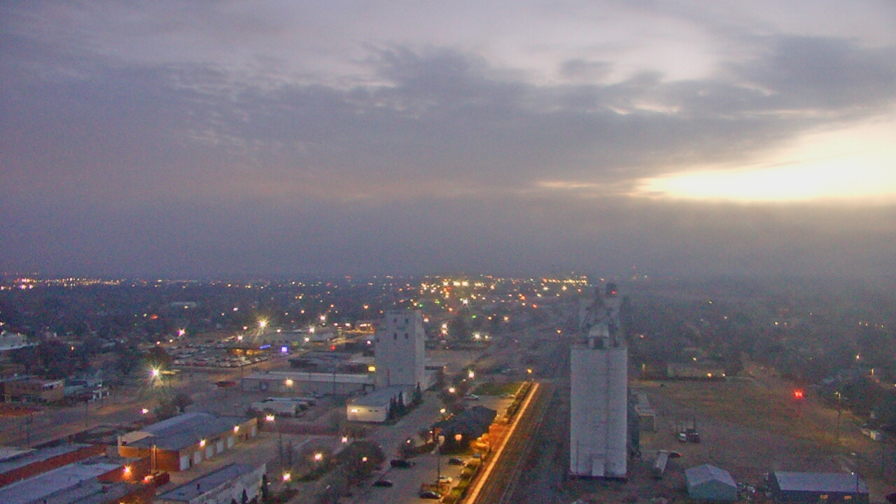 Thumbnail for current weather camera view from Garden City Coop Inc - city center in Garden City, Kansas
