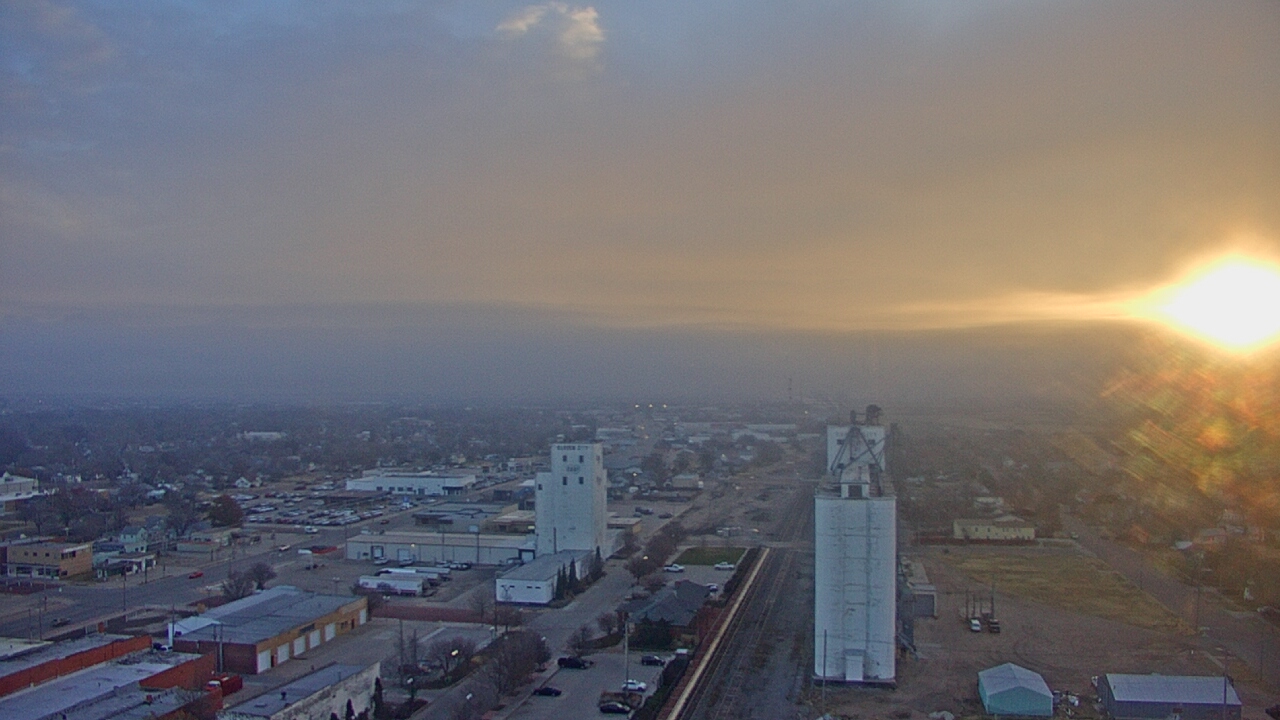 Thumbnail for current weather camera view from Garden City Coop Inc - city center in Garden City, Kansas