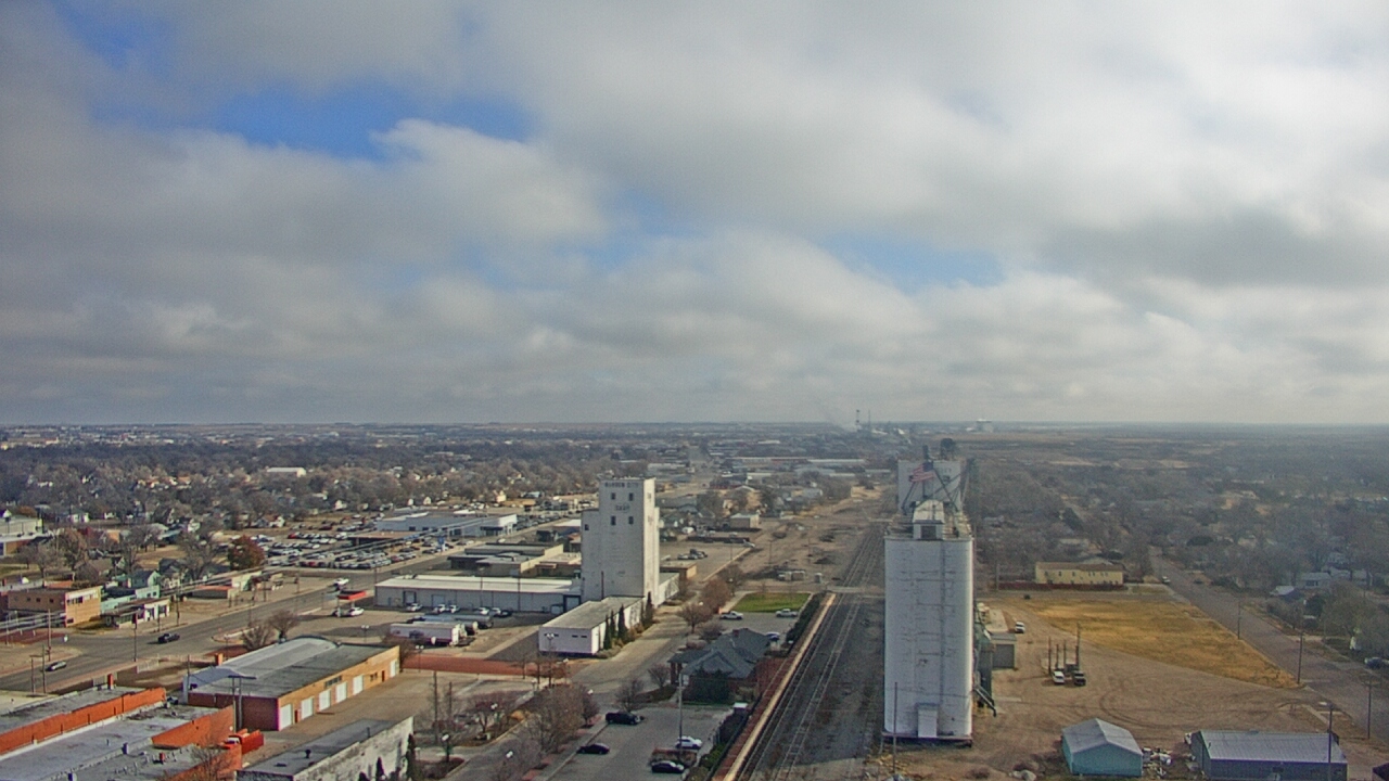 Thumbnail for current weather camera view from Garden City Coop Inc - city center in Garden City, Kansas