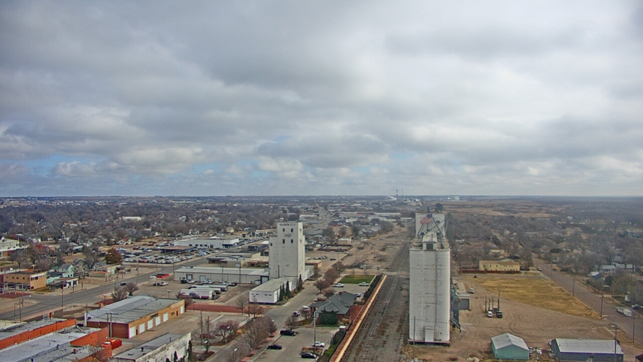 Thumbnail for current weather camera view from Garden City Coop Inc - city center in Garden City, Kansas