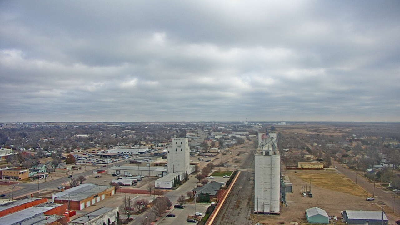 Thumbnail for current weather camera view from Garden City Coop Inc - city center in Garden City, Kansas