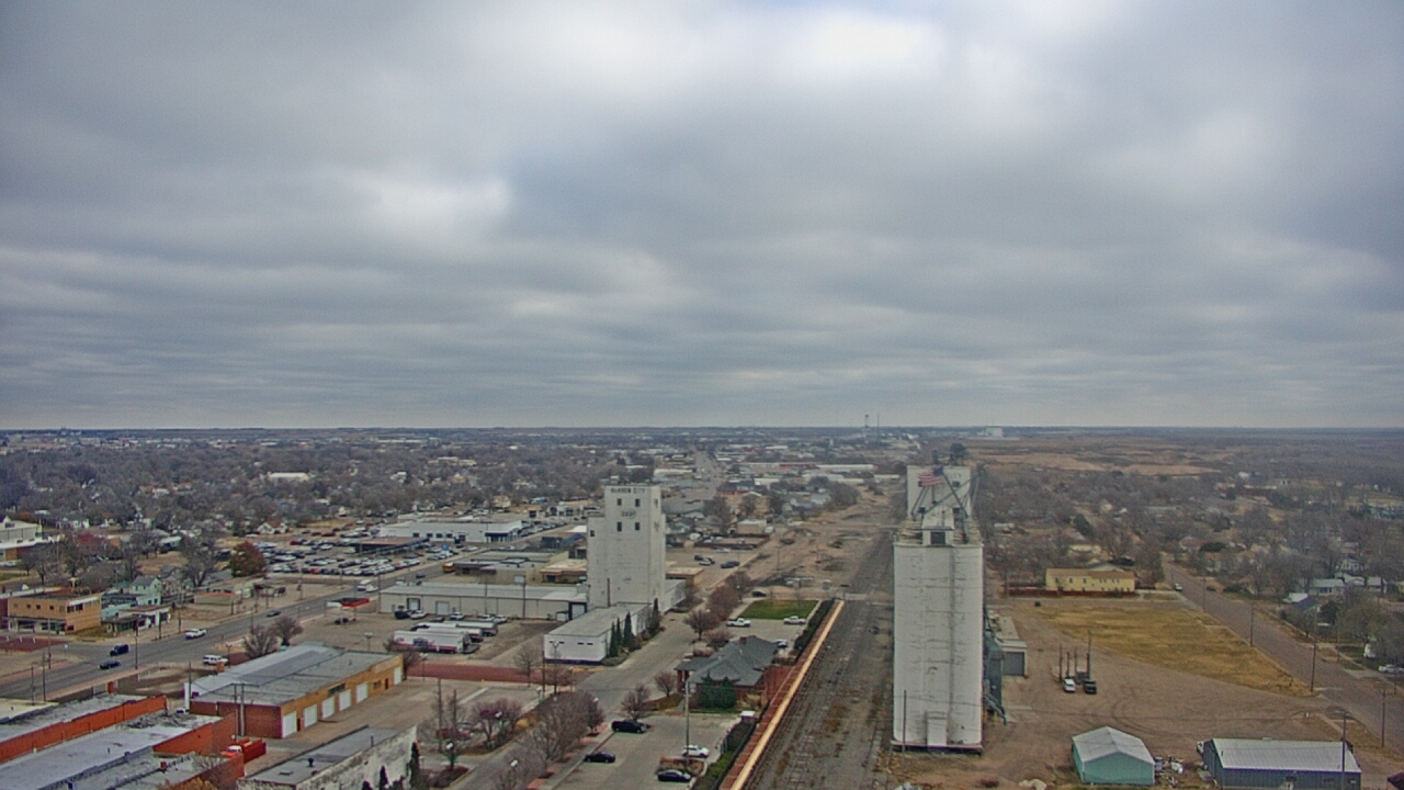 Thumbnail for current weather camera view from Garden City Coop Inc - city center in Garden City, Kansas