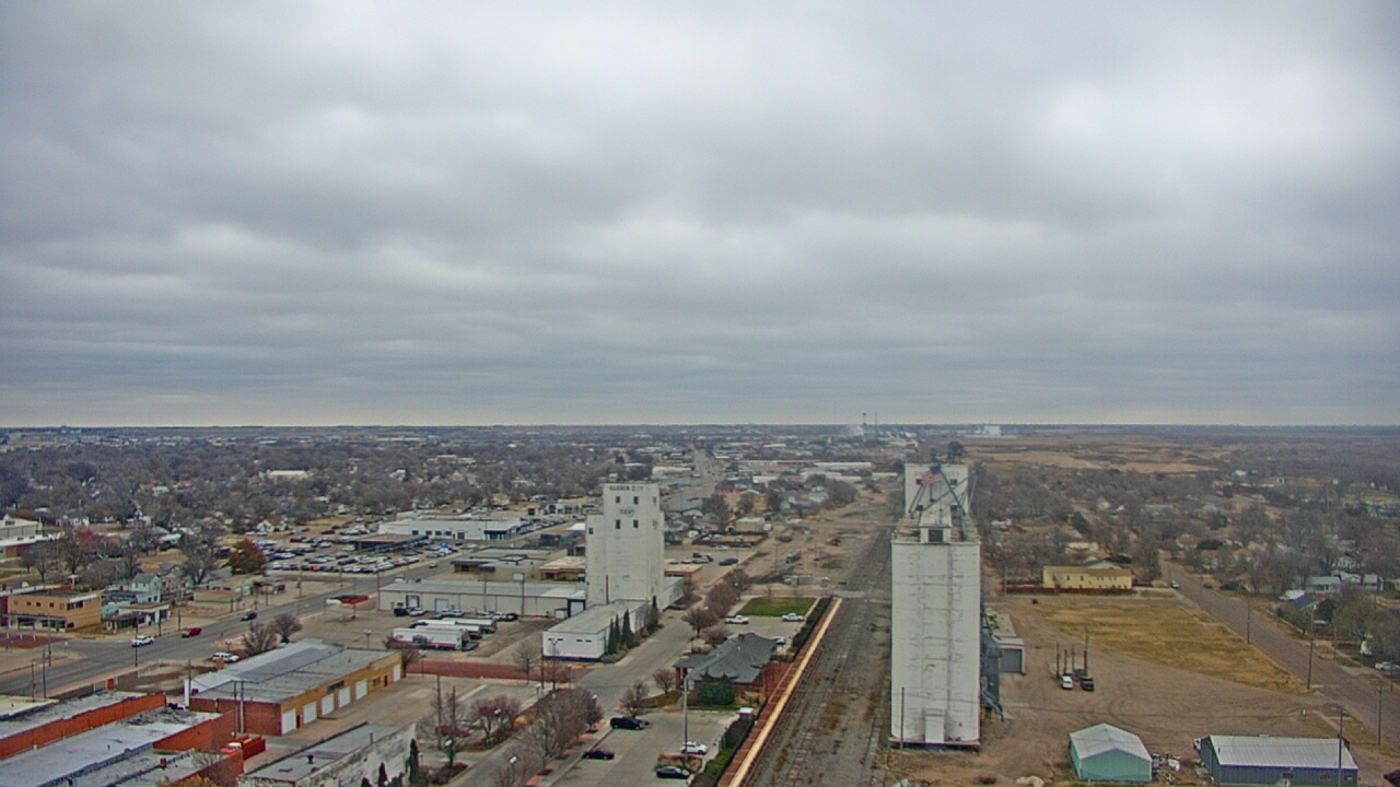 Thumbnail for current weather camera view from Garden City Coop Inc - city center in Garden City, Kansas
