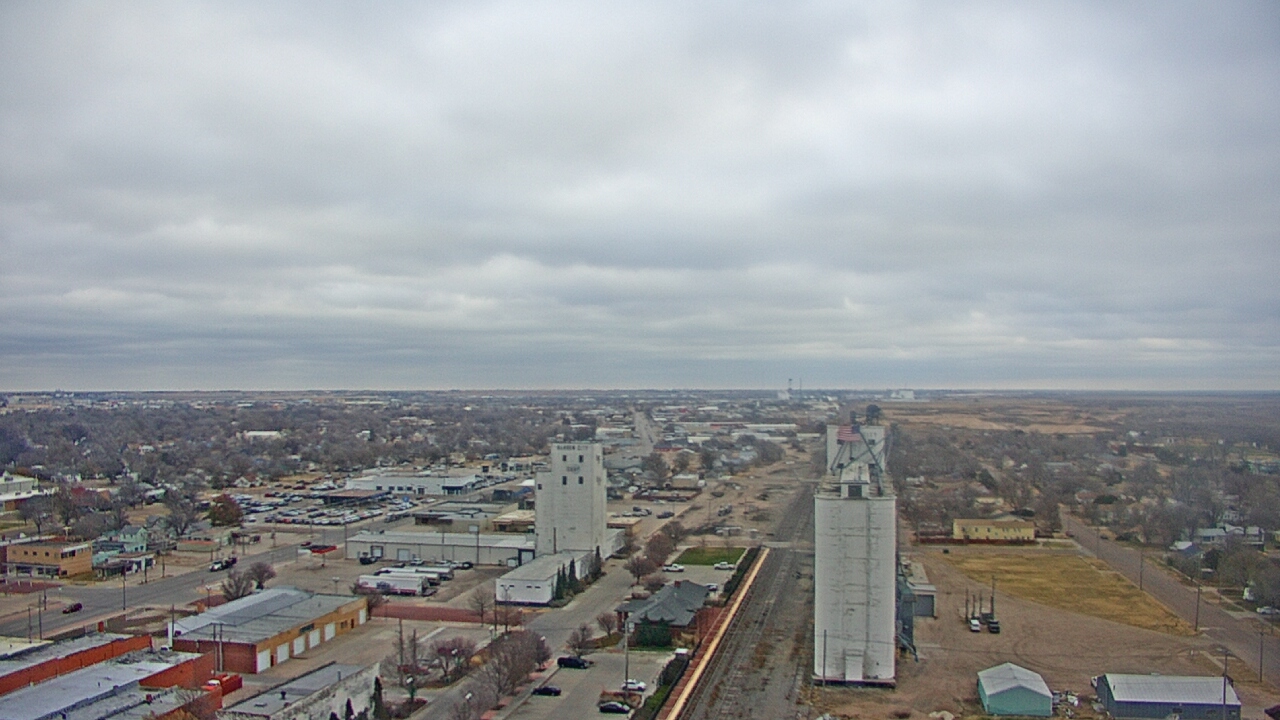 Thumbnail for current weather camera view from Garden City Coop Inc - city center in Garden City, Kansas
