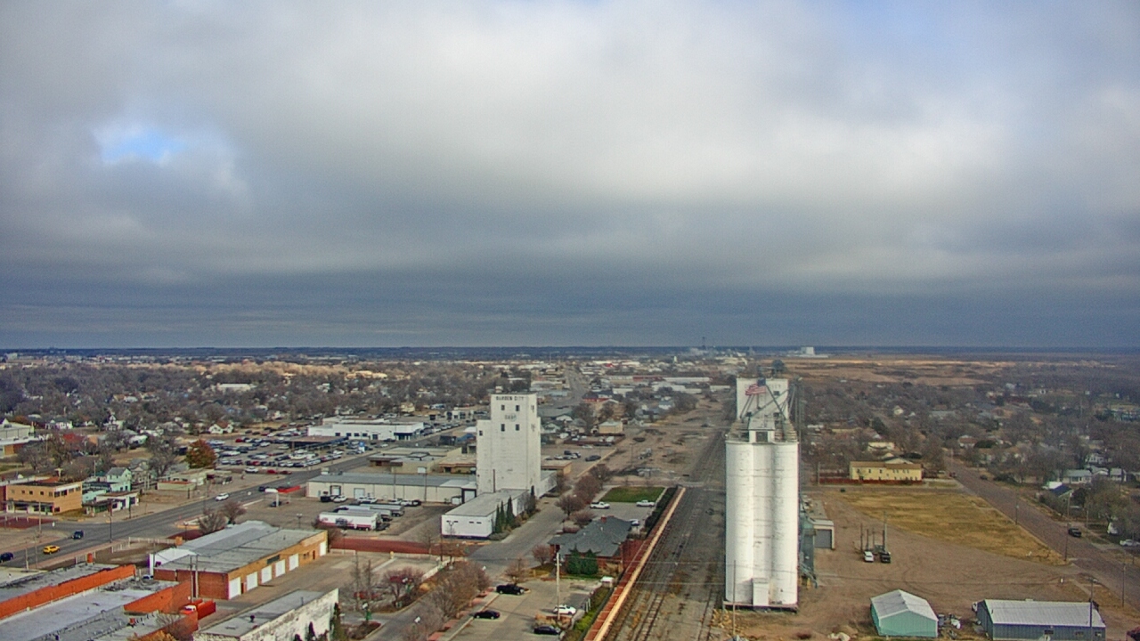 Thumbnail for current weather camera view from Garden City Coop Inc - city center in Garden City, Kansas