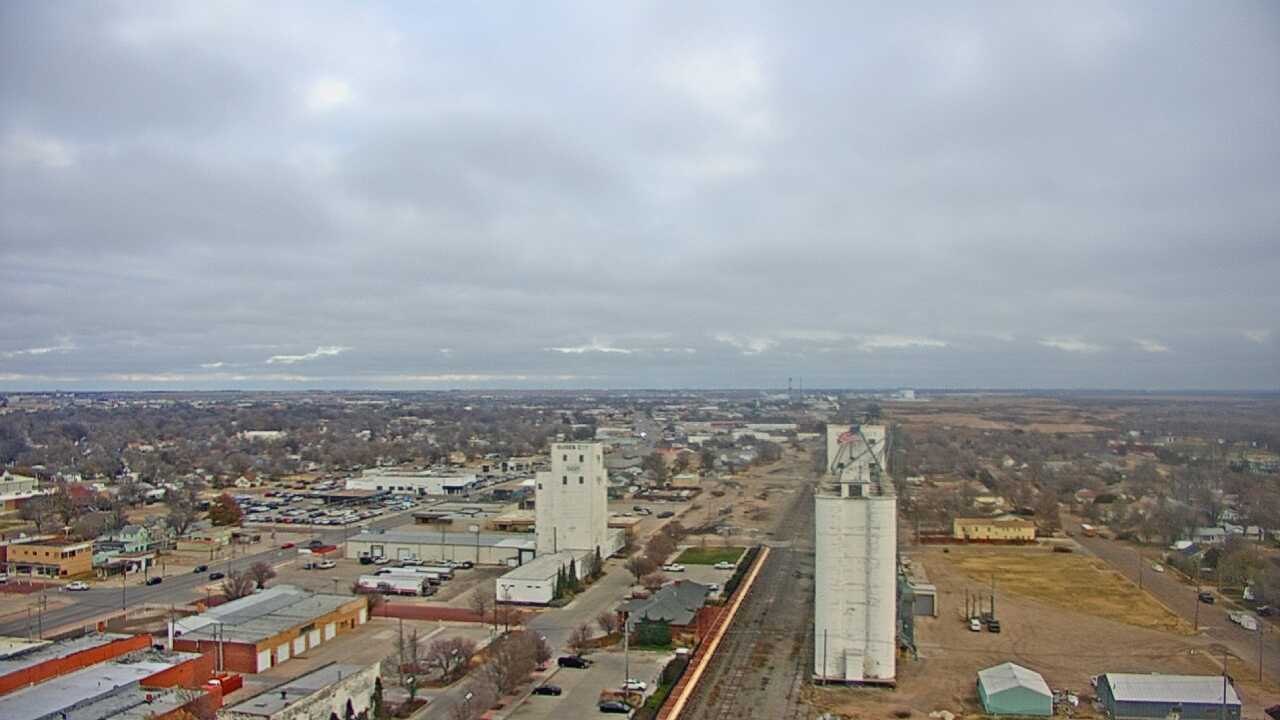 Thumbnail for current weather camera view from Garden City Coop Inc - city center in Garden City, Kansas