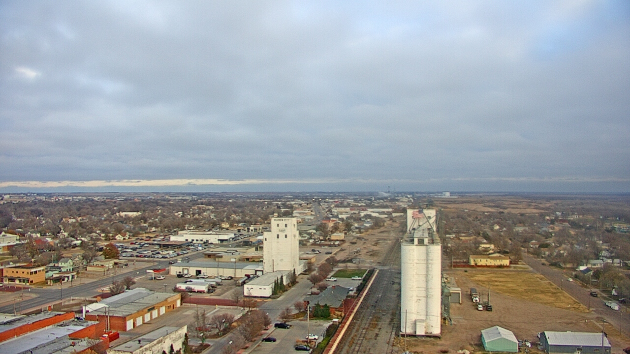 Thumbnail for current weather camera view from Garden City Coop Inc - city center in Garden City, Kansas