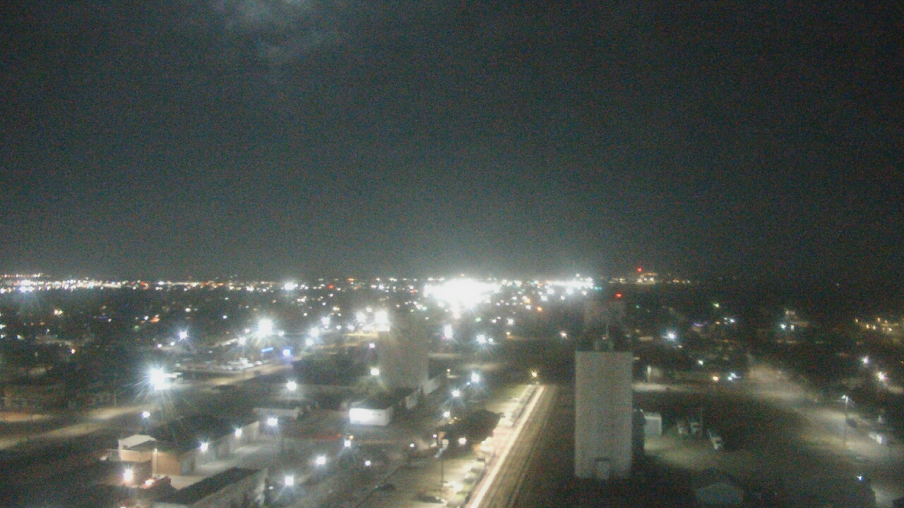 Thumbnail for current weather camera view from Garden City Coop Inc - city center in Garden City, Kansas