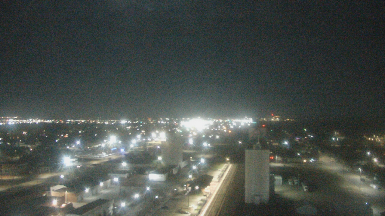 Thumbnail for current weather camera view from Garden City Coop Inc - city center in Garden City, Kansas