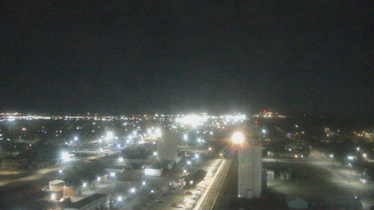 Thumbnail for current weather camera view from Garden City Coop Inc - city center in Garden City, Kansas