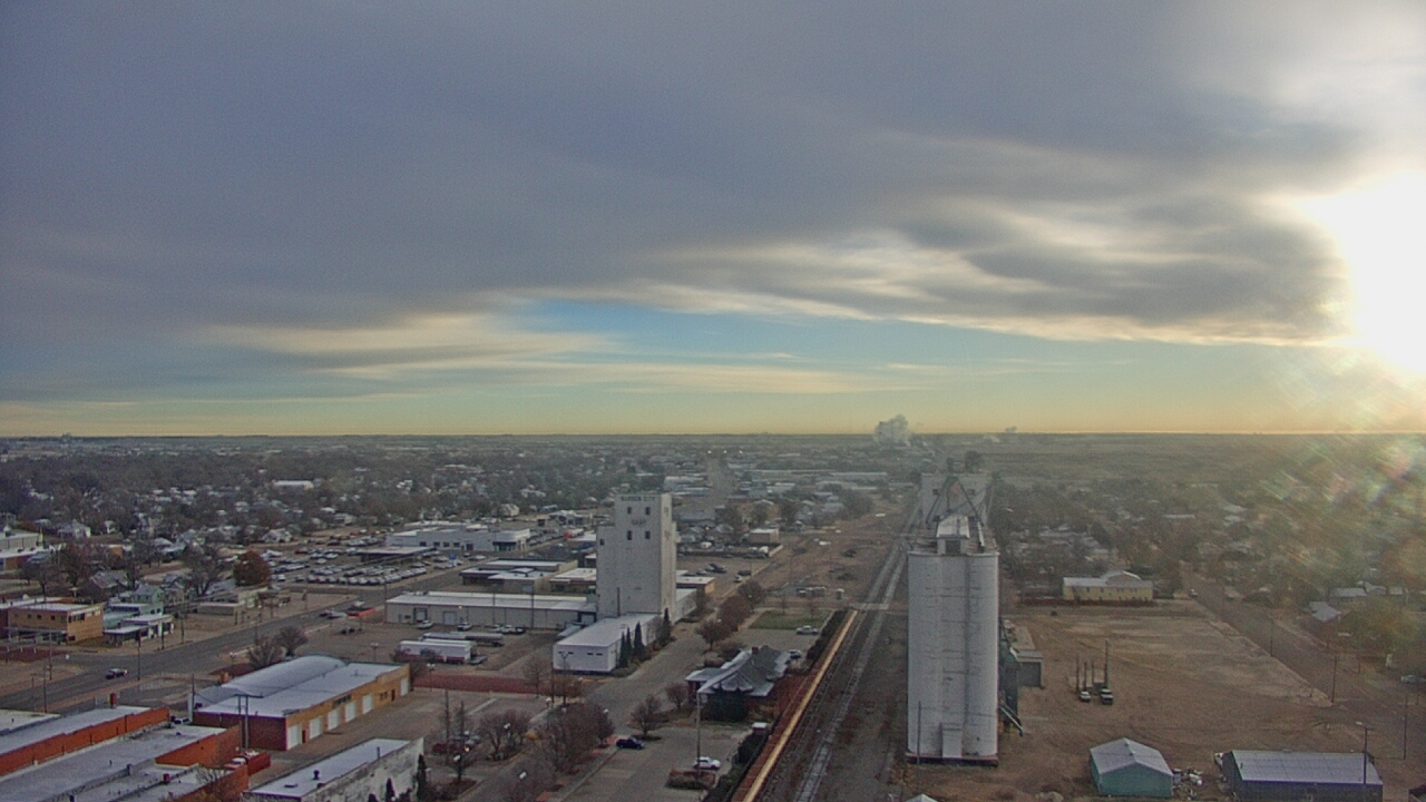 Thumbnail for current weather camera view from Garden City Coop Inc - city center in Garden City, Kansas