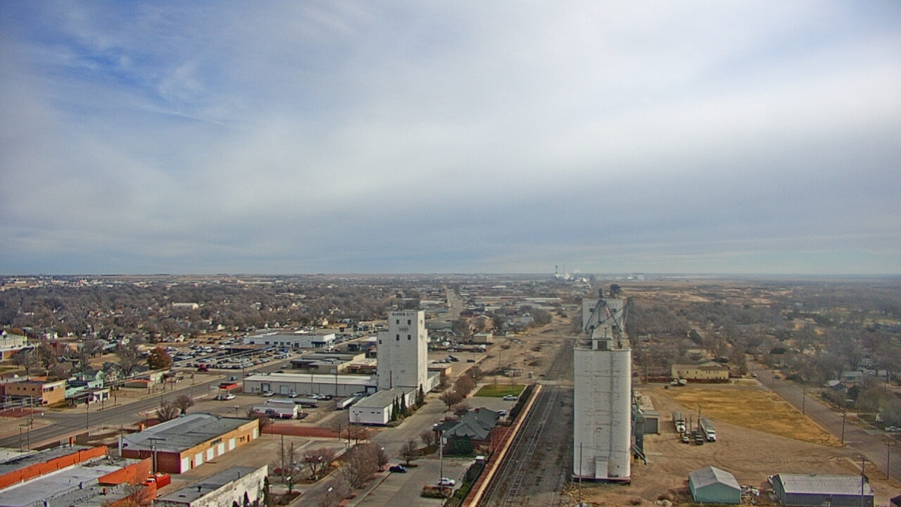 Thumbnail for current weather camera view from Garden City Coop Inc - city center in Garden City, Kansas
