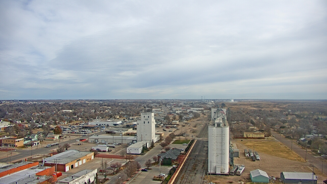 Thumbnail for current weather camera view from Garden City Coop Inc - city center in Garden City, Kansas