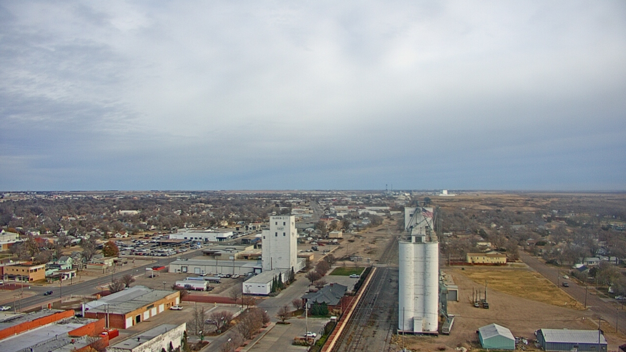 Thumbnail for current weather camera view from Garden City Coop Inc - city center in Garden City, Kansas