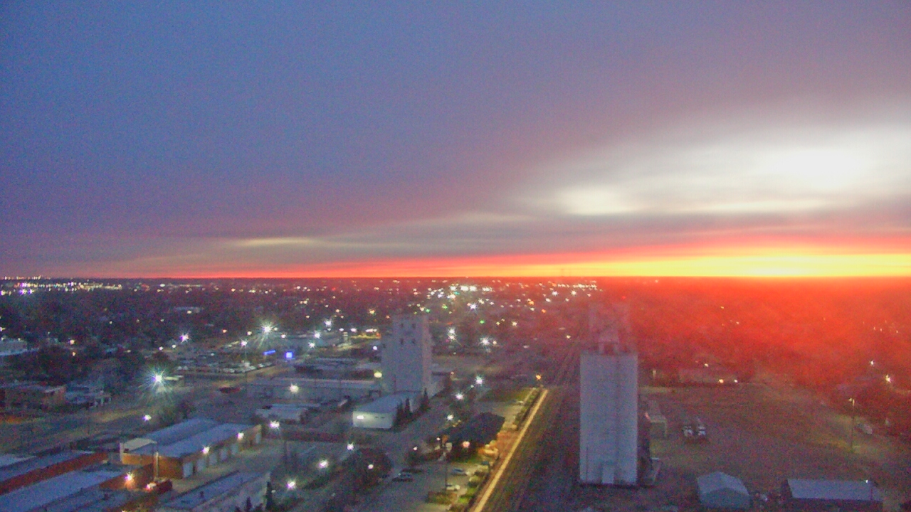 Thumbnail for current weather camera view from Garden City Coop Inc - city center in Garden City, Kansas