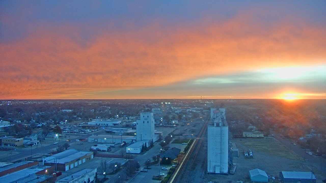 Thumbnail for current weather camera view from Garden City Coop Inc - city center in Garden City, Kansas