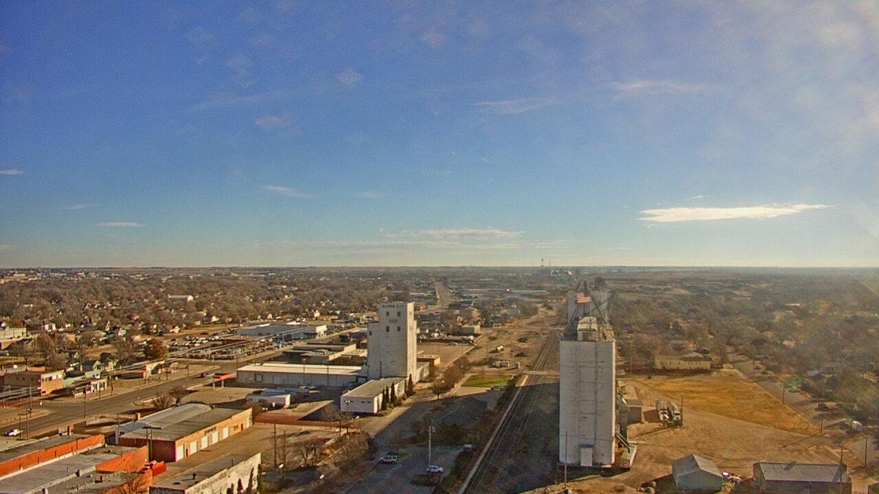 Thumbnail for current weather camera view from Garden City Coop Inc - city center in Garden City, Kansas