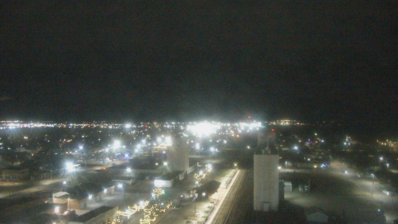 Thumbnail for current weather camera view from Garden City Coop Inc - city center in Garden City, Kansas