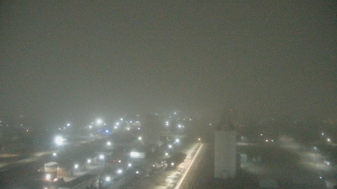 Thumbnail for current weather camera view from Garden City Coop Inc - city center in Garden City, Kansas