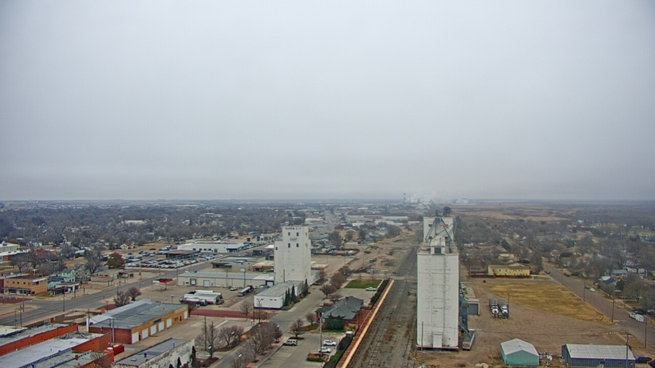 Thumbnail for current weather camera view from Garden City Coop Inc - city center in Garden City, Kansas