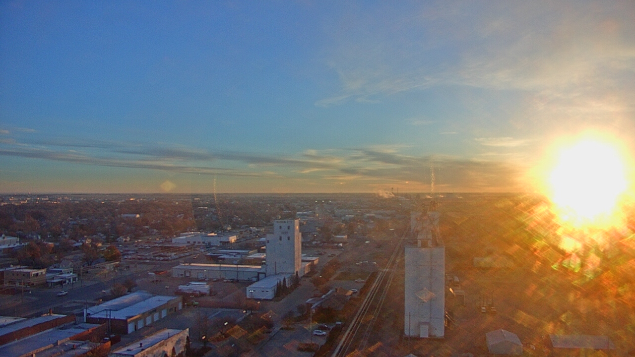 Thumbnail for current weather camera view from Garden City Coop Inc - city center in Garden City, Kansas