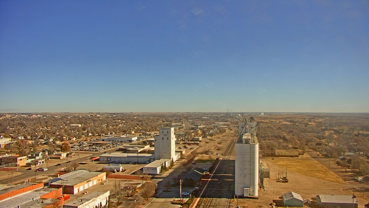 Thumbnail for current weather camera view from Garden City Coop Inc - city center in Garden City, Kansas