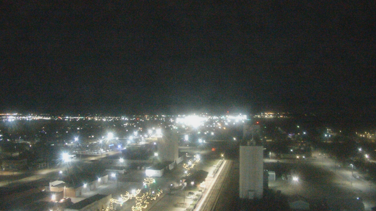 Thumbnail for current weather camera view from Garden City Coop Inc - city center in Garden City, Kansas