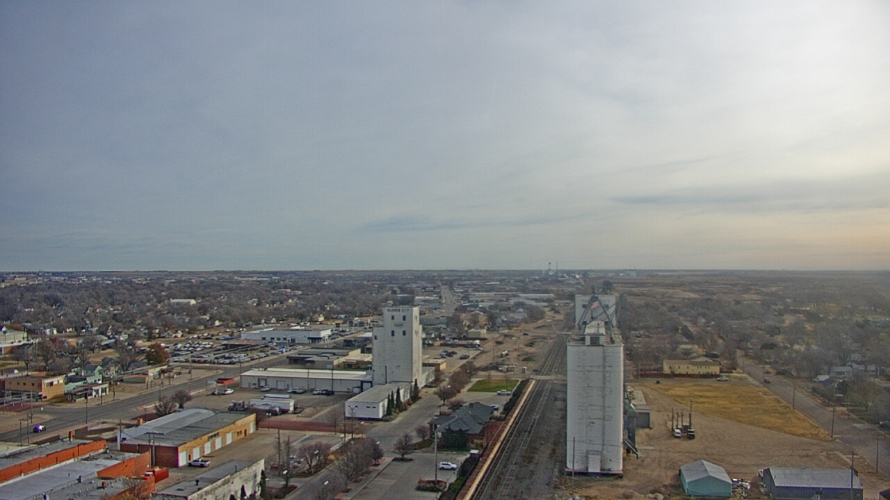 Thumbnail for current weather camera view from Garden City Coop Inc - city center in Garden City, Kansas