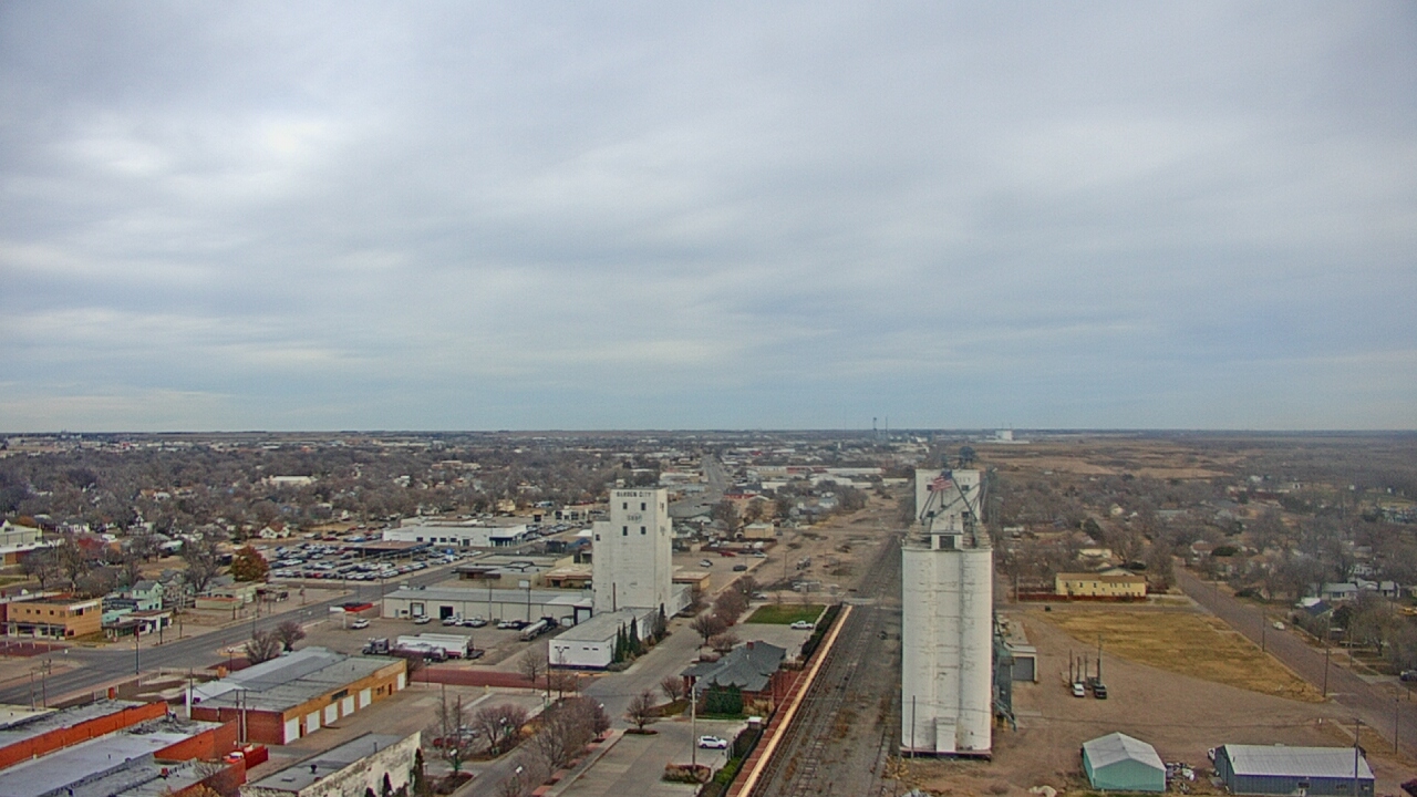 Thumbnail for current weather camera view from Garden City Coop Inc - city center in Garden City, Kansas