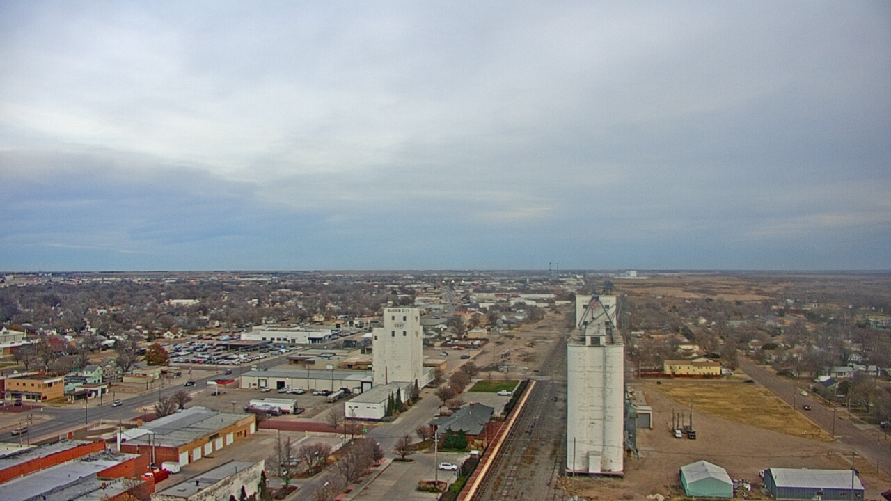 Thumbnail for current weather camera view from Garden City Coop Inc - city center in Garden City, Kansas