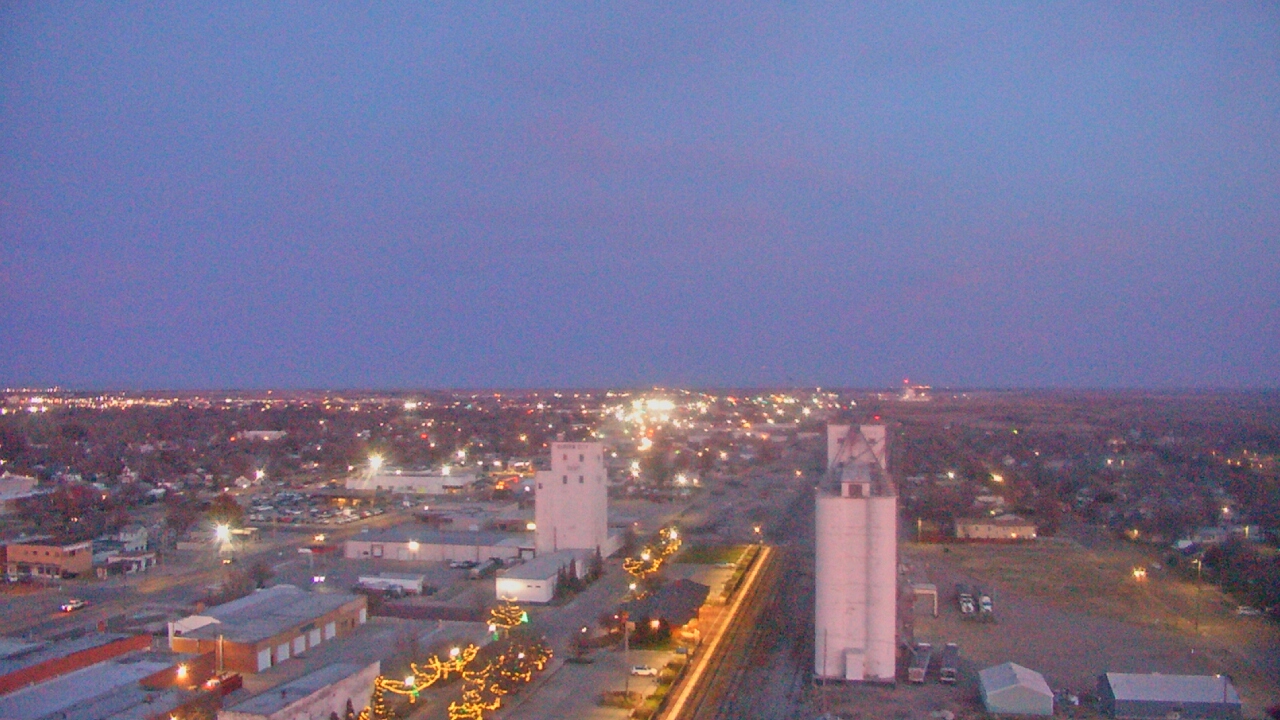 Thumbnail for current weather camera view from Garden City Coop Inc - city center in Garden City, Kansas