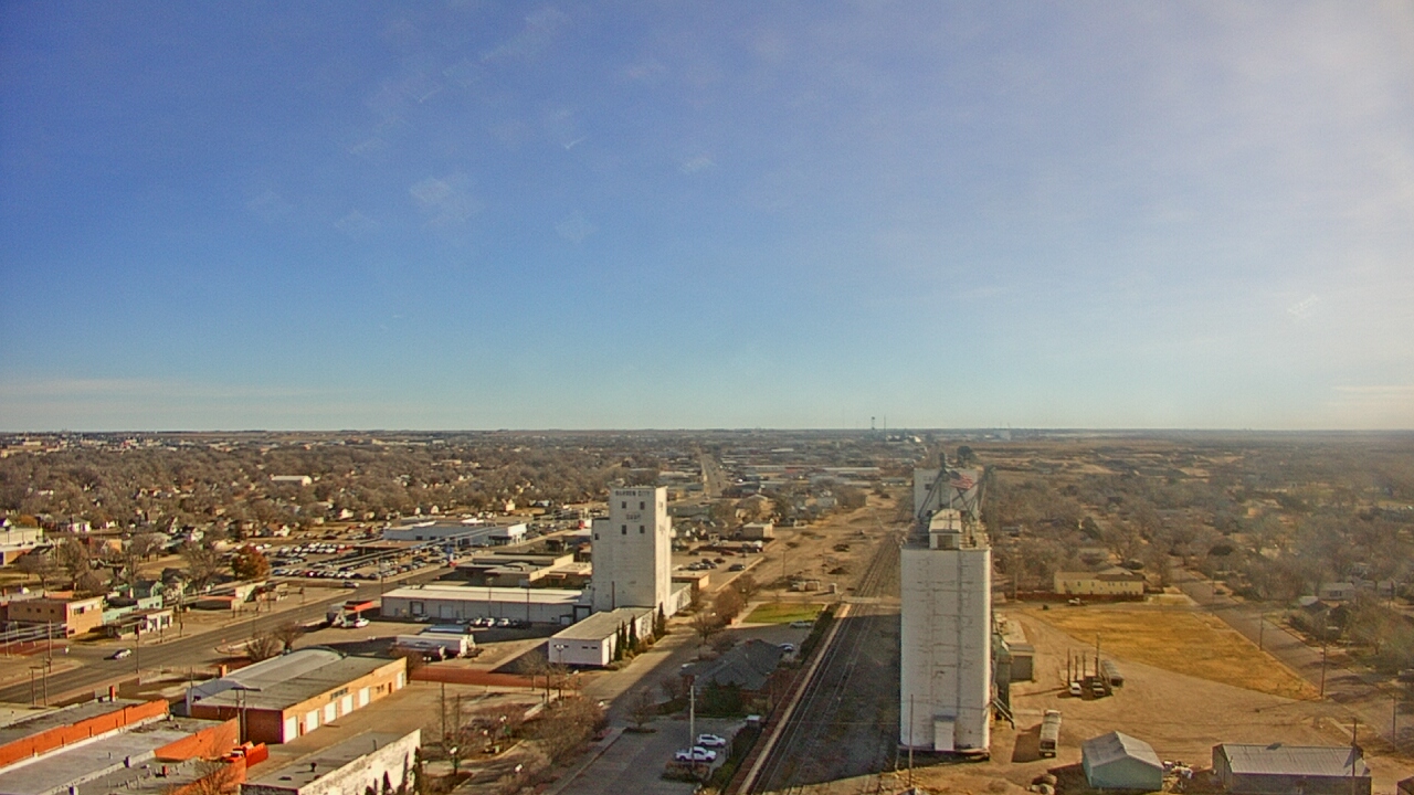 Thumbnail for current weather camera view from Garden City Coop Inc - city center in Garden City, Kansas