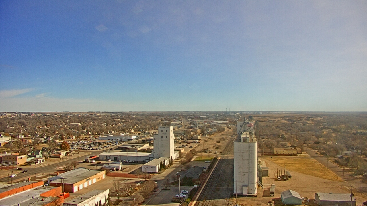 Thumbnail for current weather camera view from Garden City Coop Inc - city center in Garden City, Kansas