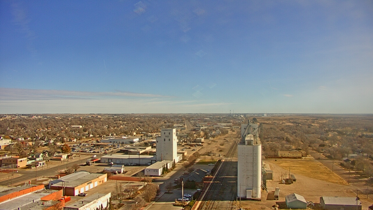 Thumbnail for current weather camera view from Garden City Coop Inc - city center in Garden City, Kansas