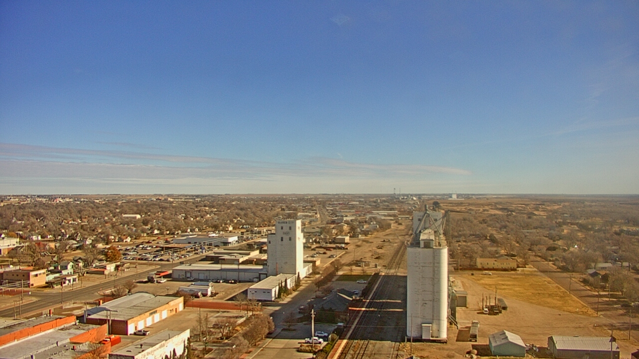 Thumbnail for current weather camera view from Garden City Coop Inc - city center in Garden City, Kansas