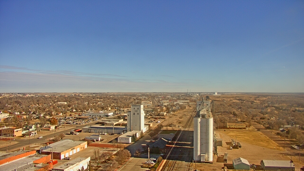 Thumbnail for current weather camera view from Garden City Coop Inc - city center in Garden City, Kansas