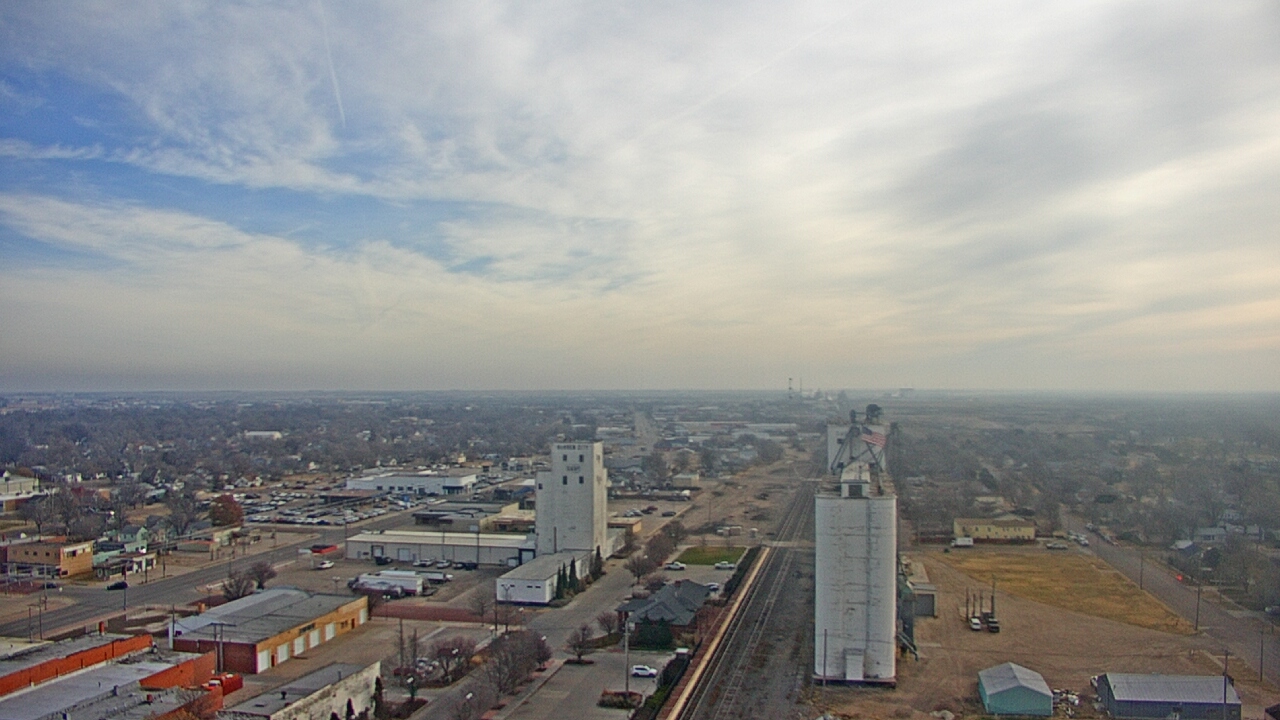 Thumbnail for current weather camera view from Garden City Coop Inc - city center in Garden City, Kansas