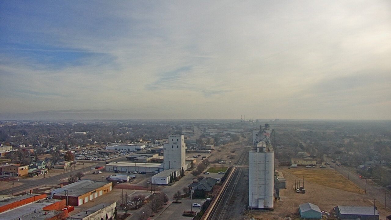 Thumbnail for current weather camera view from Garden City Coop Inc - city center in Garden City, Kansas