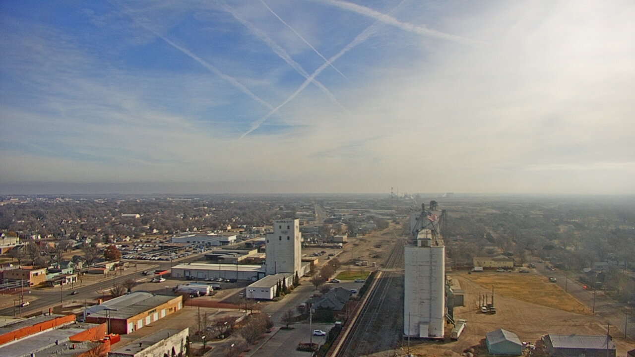 Thumbnail for current weather camera view from Garden City Coop Inc - city center in Garden City, Kansas