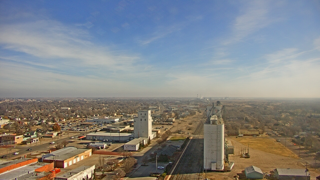 Thumbnail for current weather camera view from Garden City Coop Inc - city center in Garden City, Kansas