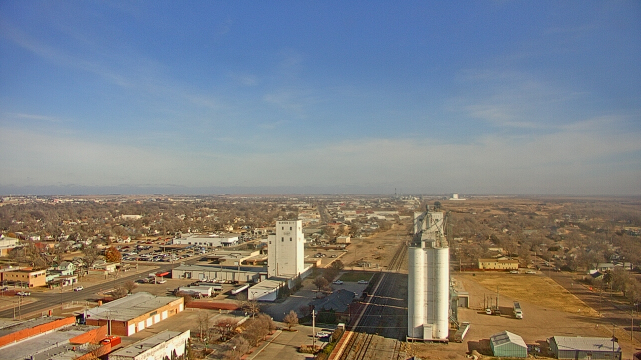 Thumbnail for current weather camera view from Garden City Coop Inc - city center in Garden City, Kansas