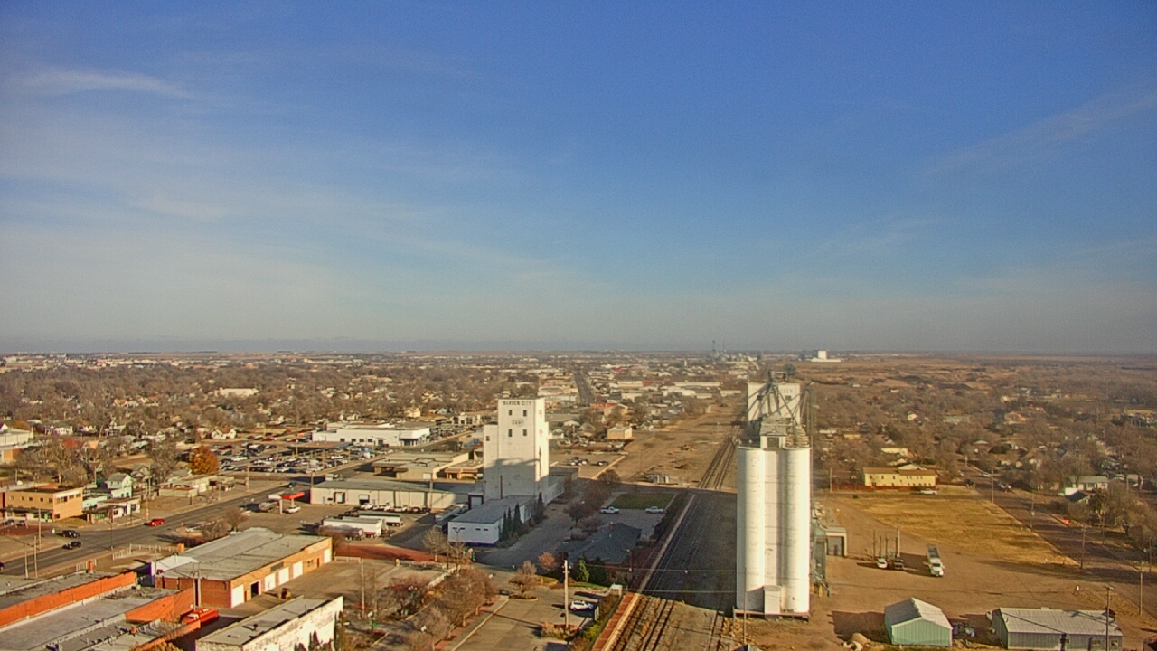 Thumbnail for current weather camera view from Garden City Coop Inc - city center in Garden City, Kansas