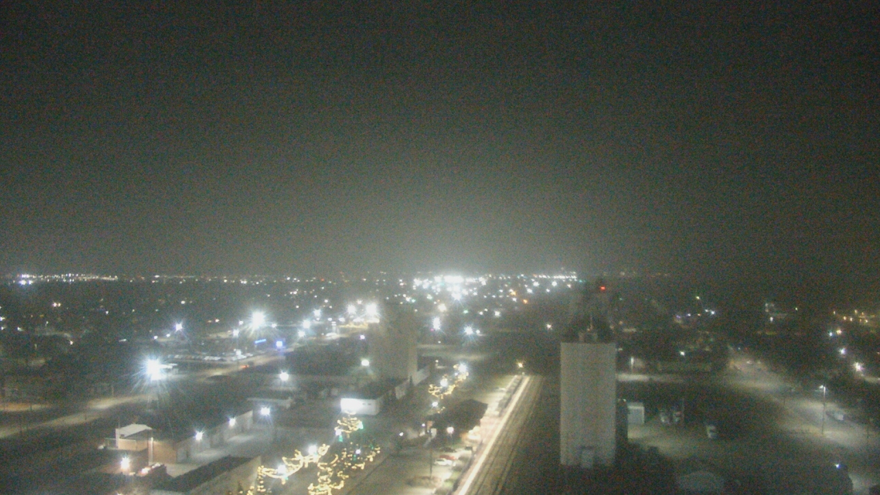 Thumbnail for current weather camera view from Garden City Coop Inc - city center in Garden City, Kansas