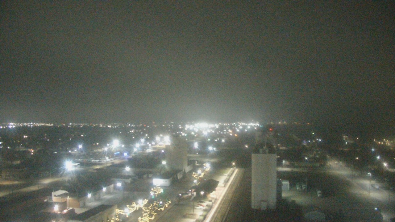 Thumbnail for current weather camera view from Garden City Coop Inc - city center in Garden City, Kansas