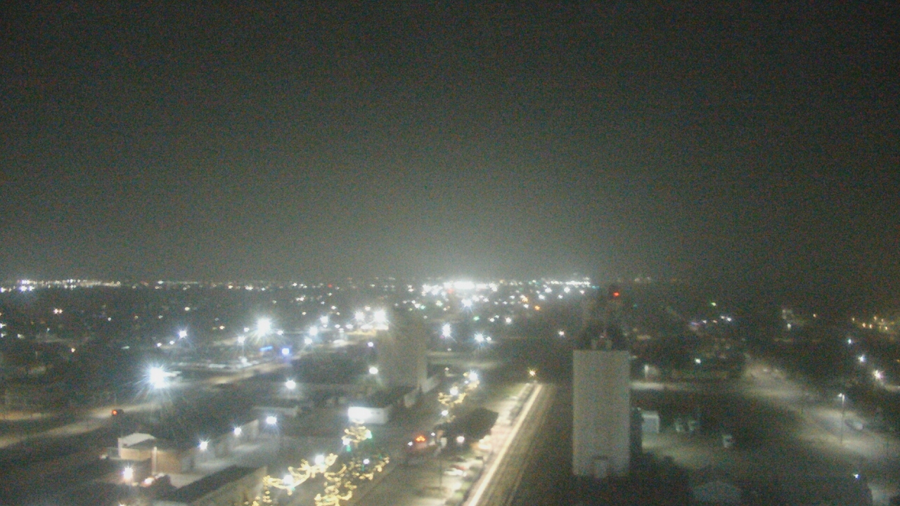 Thumbnail for current weather camera view from Garden City Coop Inc - city center in Garden City, Kansas