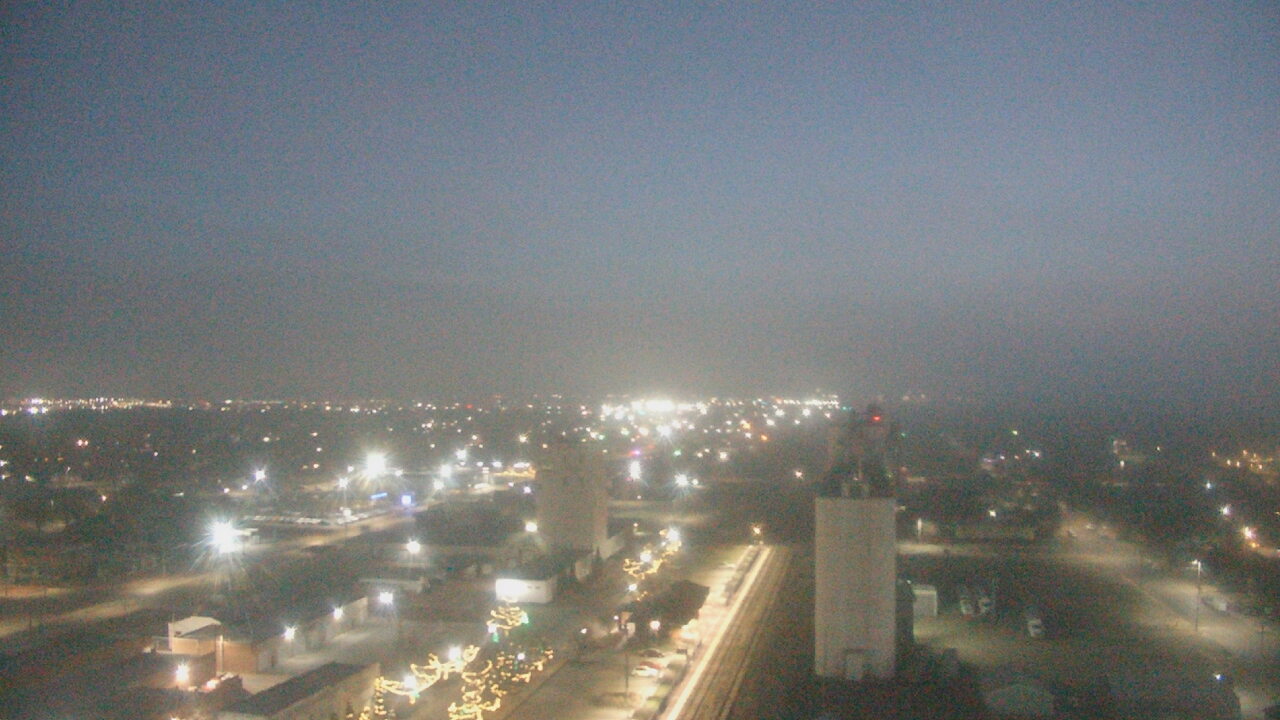 Thumbnail for current weather camera view from Garden City Coop Inc - city center in Garden City, Kansas