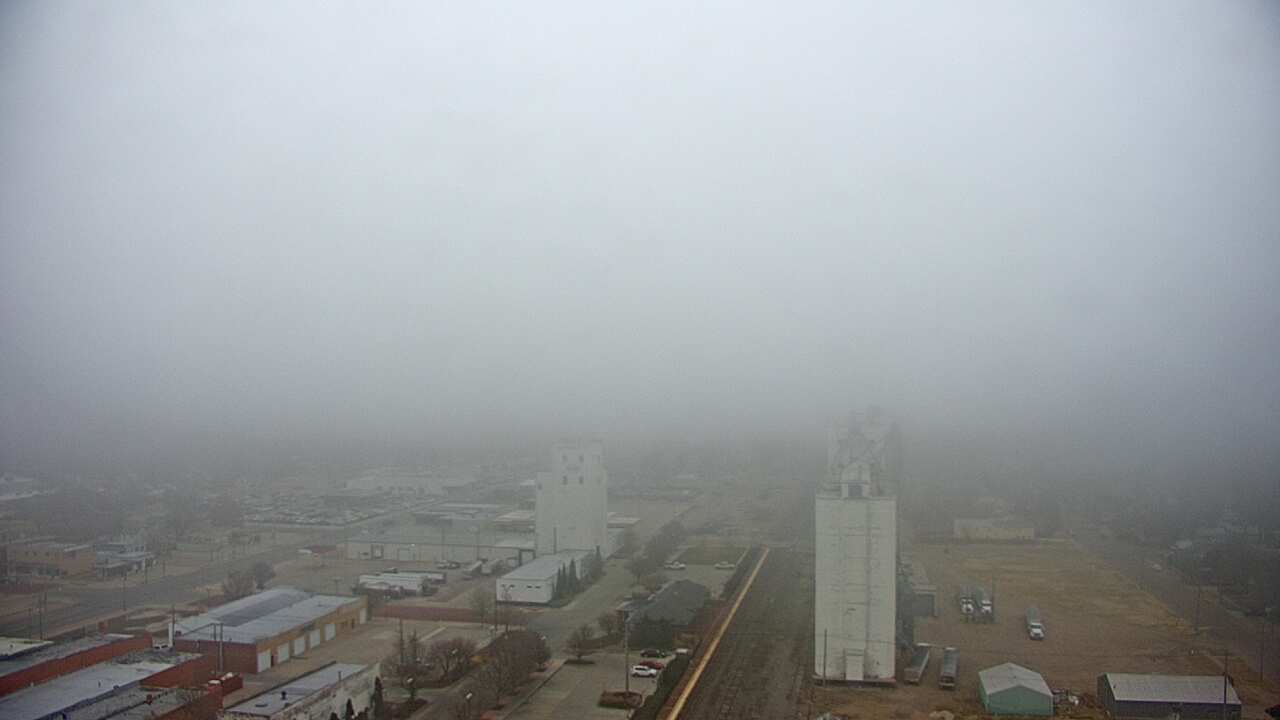 Thumbnail for current weather camera view from Garden City Coop Inc - city center in Garden City, Kansas